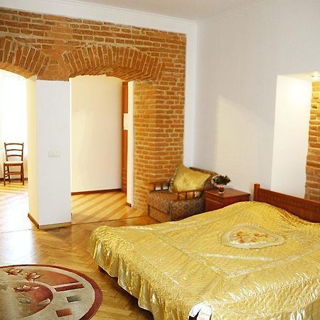Apartment On Staroyevreiska,5 Львов Экстерьер фото